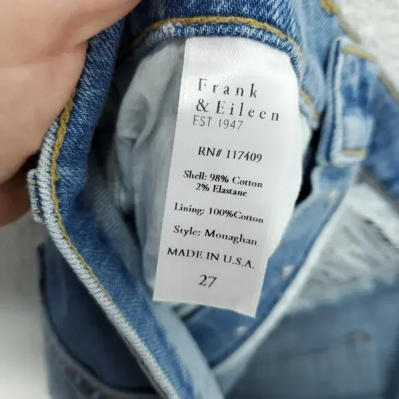 FRANK & EILEEN High Rise Light Wash The Monaghan Mom Crop Jeans - Picture 16 of 16